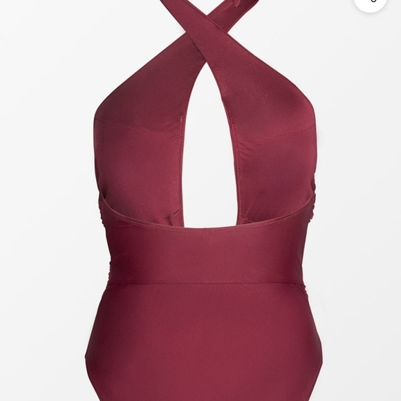 Cupshe Precious Burgundy Front Cross Halter One Piece Swimsuit Size L - Picture 4 of 5